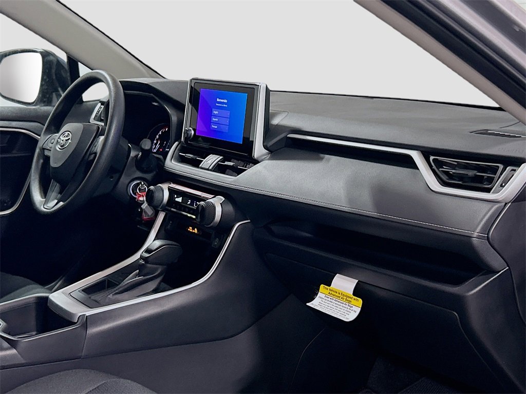 New 2025 Toyota RAV4 LE image 27