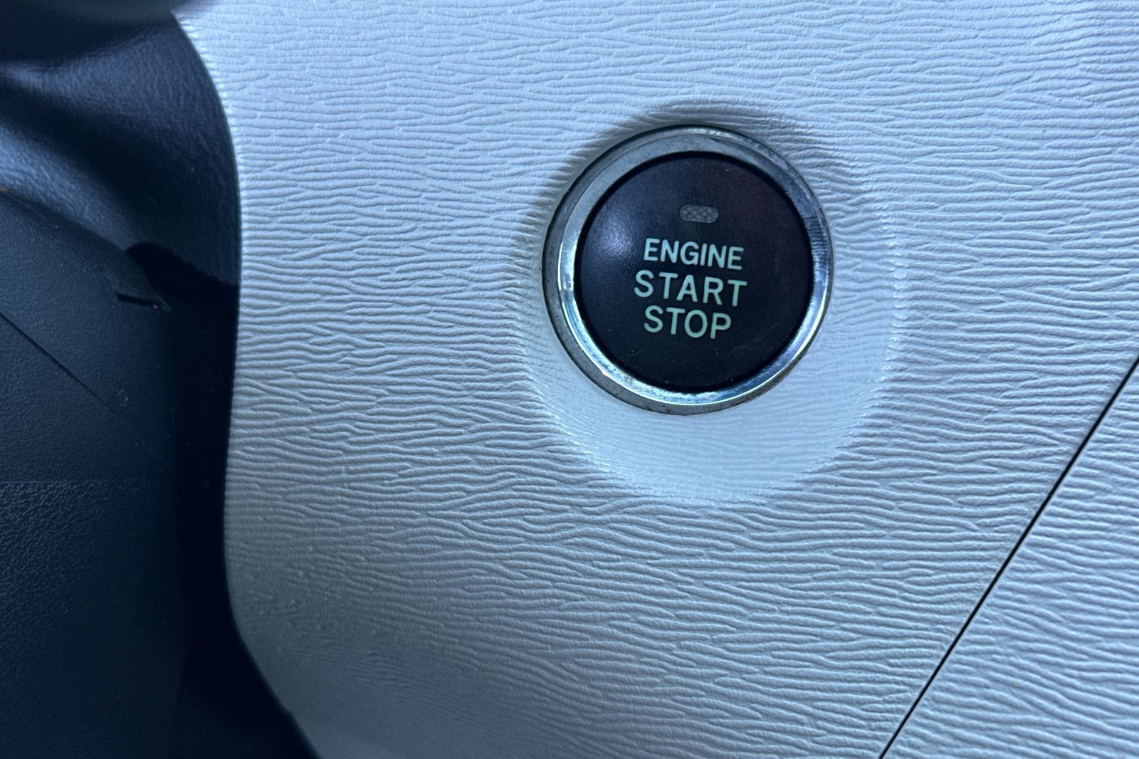 Used 2013 Toyota Sienna XLE w/ Premium Pkg FWD image 35