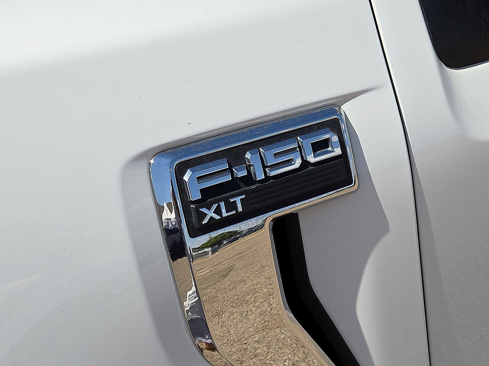 Used 2021 Ford F150 XLT w/ Equipment Group 302A High AWD/4WD image 11