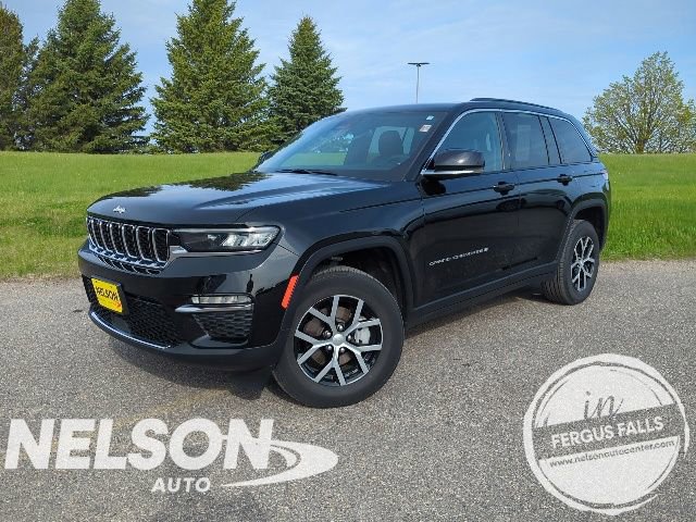 Used 2024 Jeep Grand Cherokee Limited w/ Trailer Tow Package AWD/4WD image 1