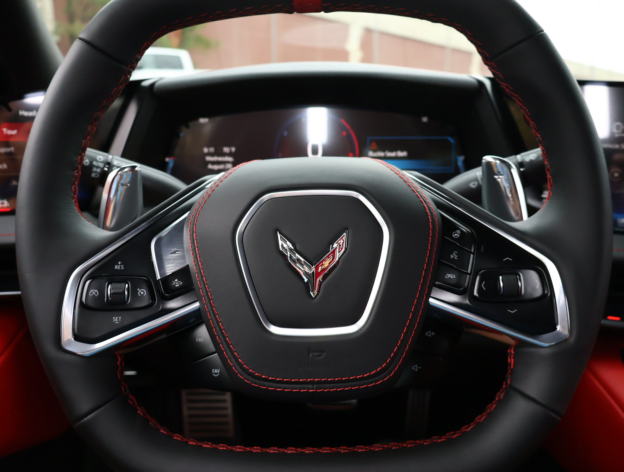 New 2027 Chevrolet Corvette Grand Sport w/ Z52 Sport Performance Package RWD image 15