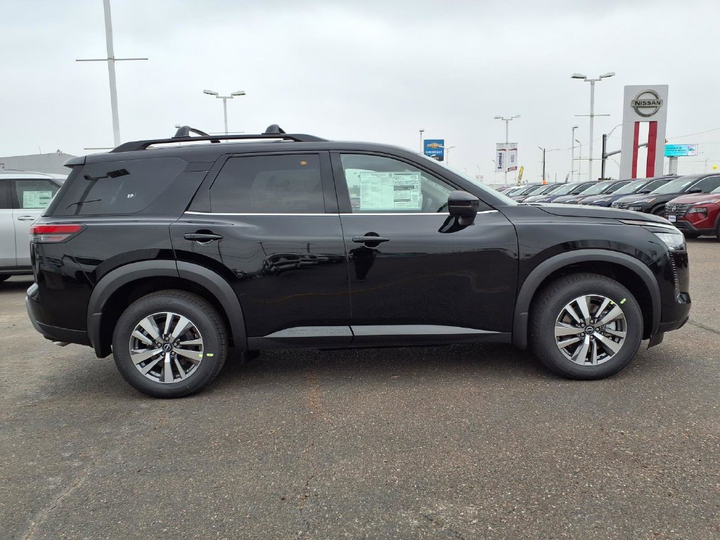 New 2026 Nissan Pathfinder SL AWD/4WD image 8