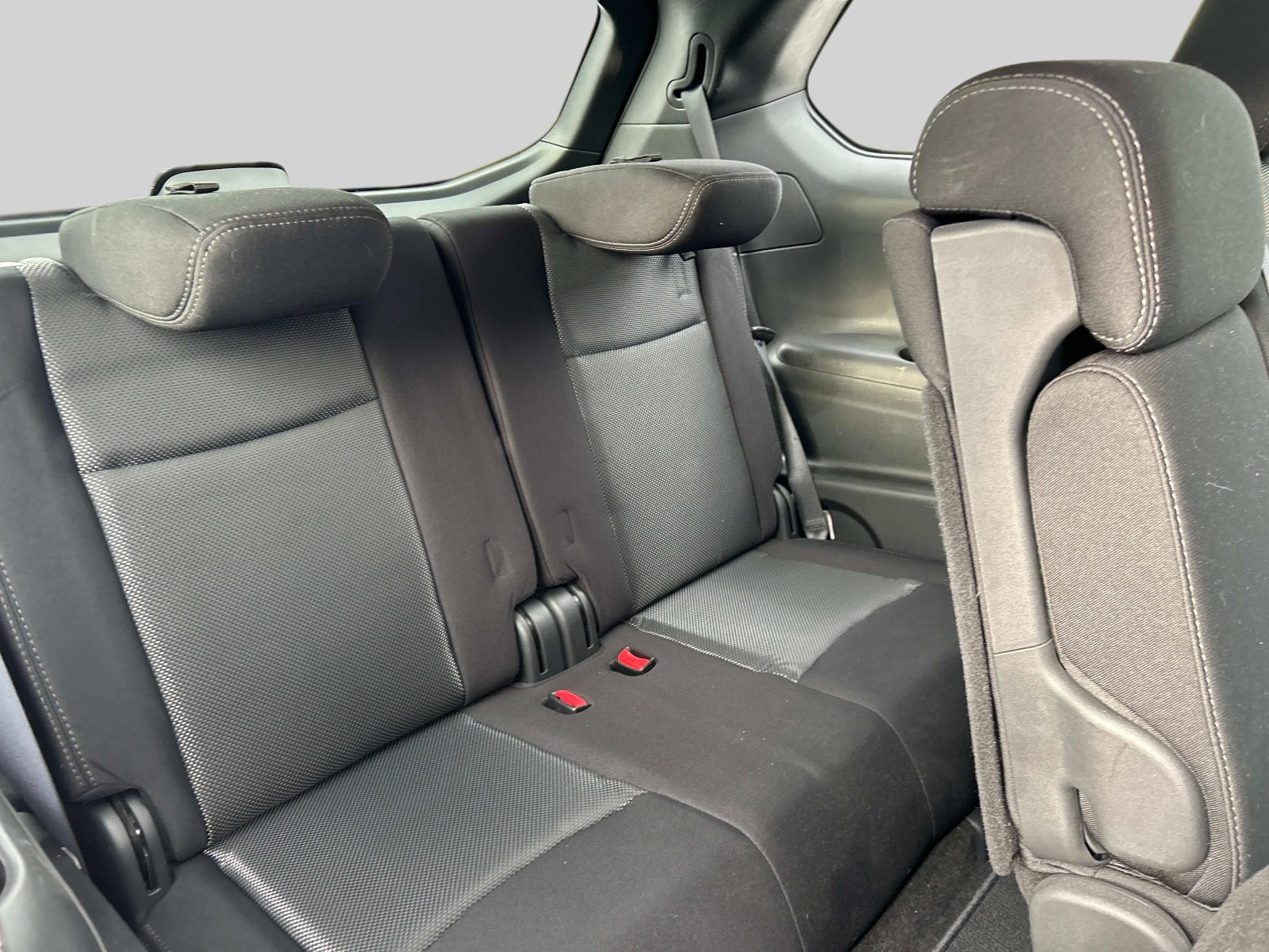 Used 2017 Nissan Pathfinder S image 15