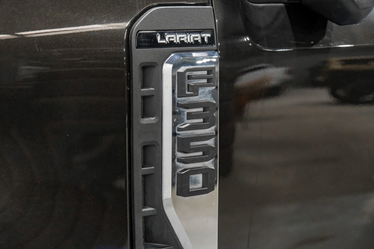 Used 2024 Ford F350 Lariat w/ FX4 Off-Road Package image 53