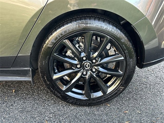 Used 2019 MAZDA MAZDA3 AWD Hatchback w/ Premium Pkg image 11