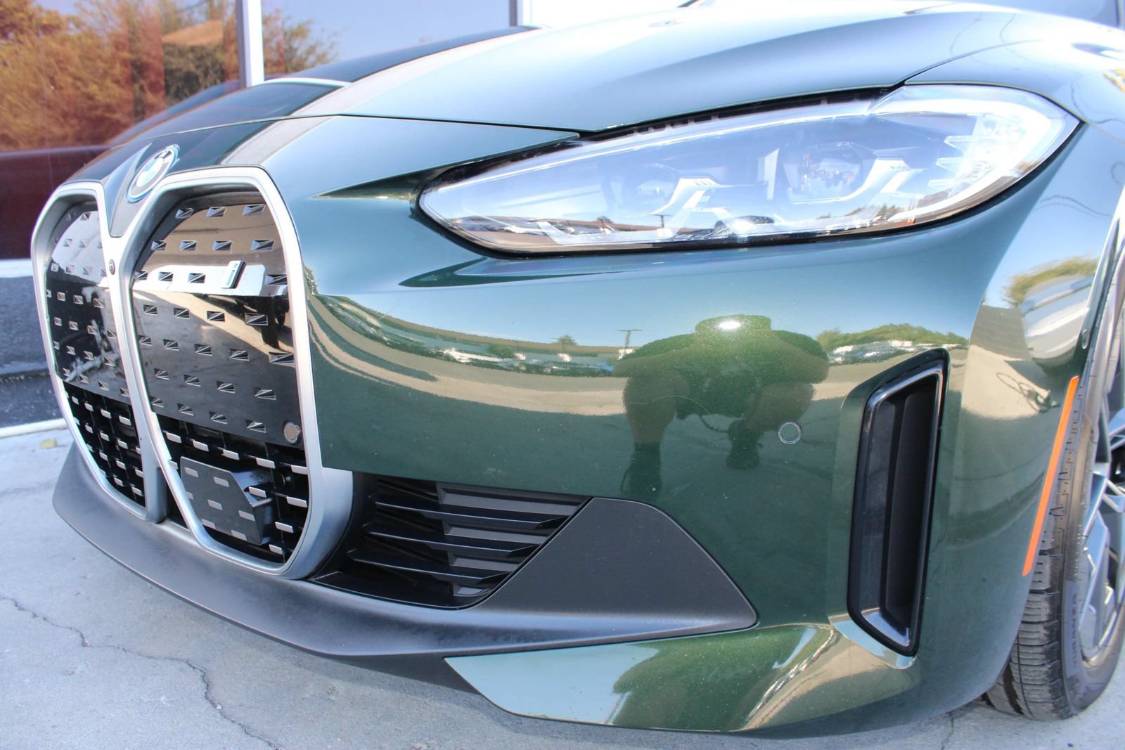 Used 2023 BMW i4 eDrive40 RWD image 23