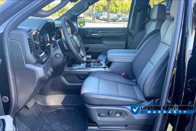 New 2026 Chevrolet Silverado 1500 ZR2 w/ Dark Appearance Package AWD/4WD image 10