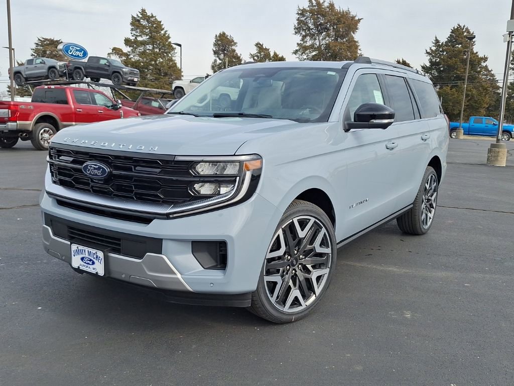 New 2026 Ford Expedition Platinum w/ Platinum Ultimate Package AWD/4WD image 31