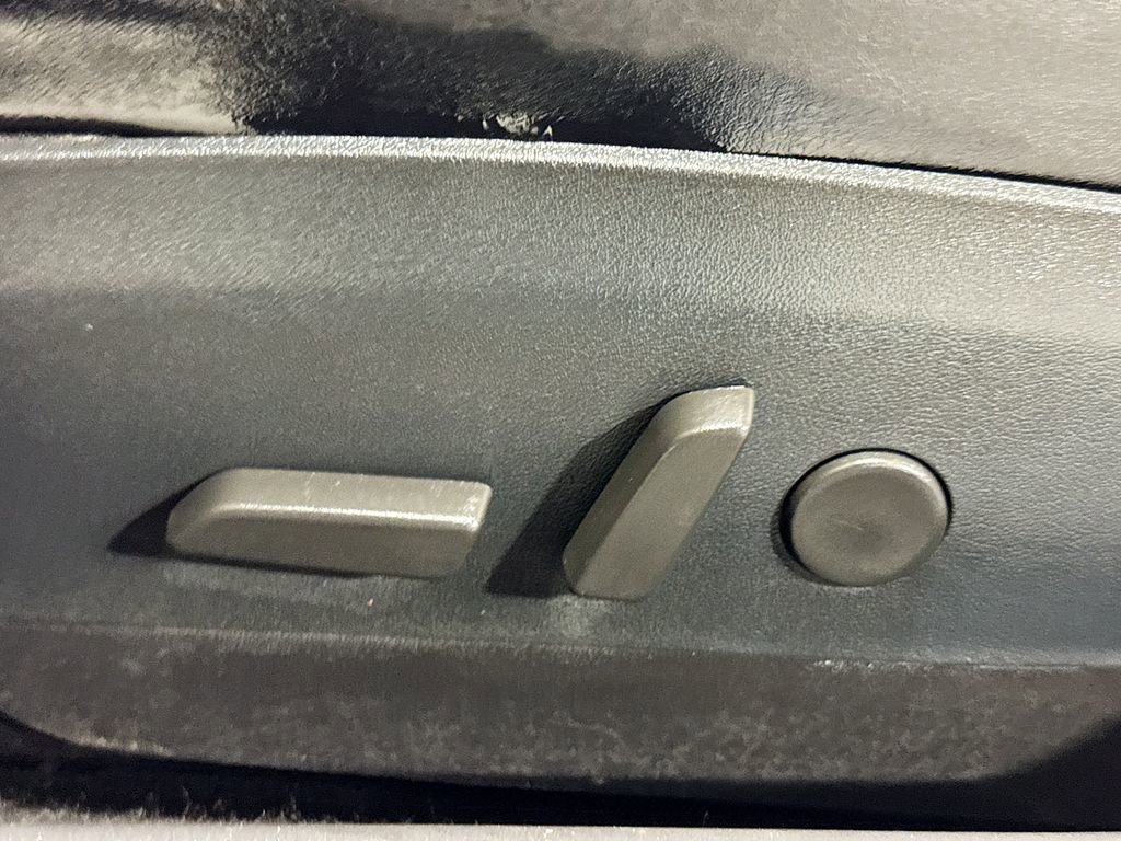 Used 2018 Tesla Model 3 Long Range image 23