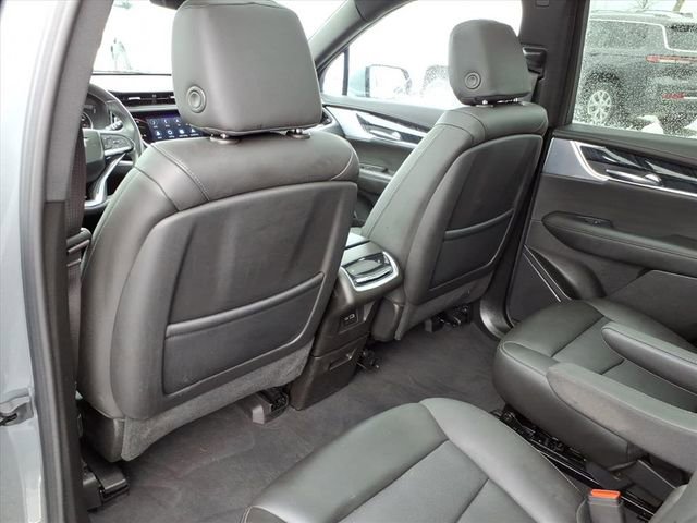 Used 2024 Cadillac XT6 Premium Luxury image 17
