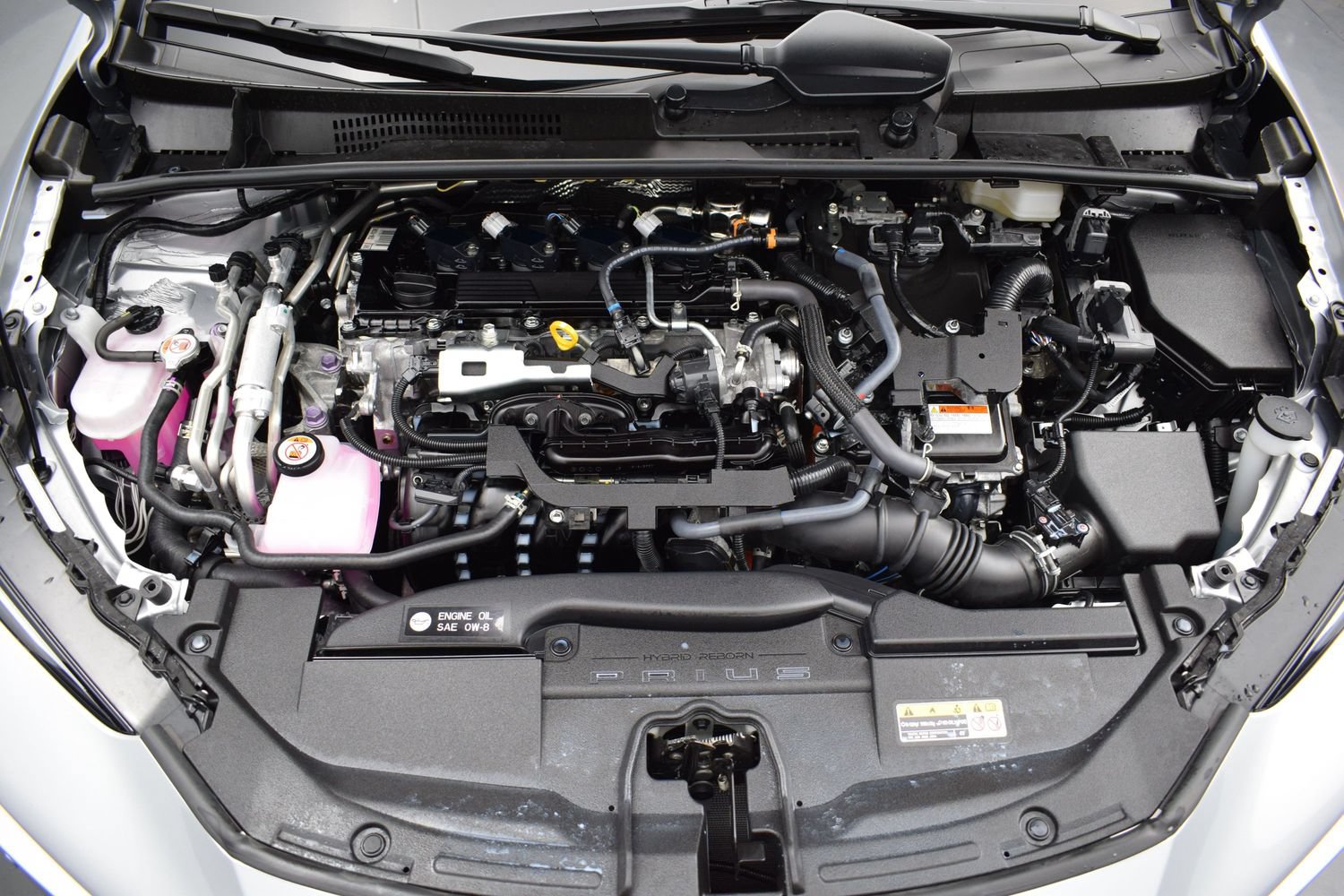 Used 2026 Toyota Prius Plug-In Hybrid FWD image 9