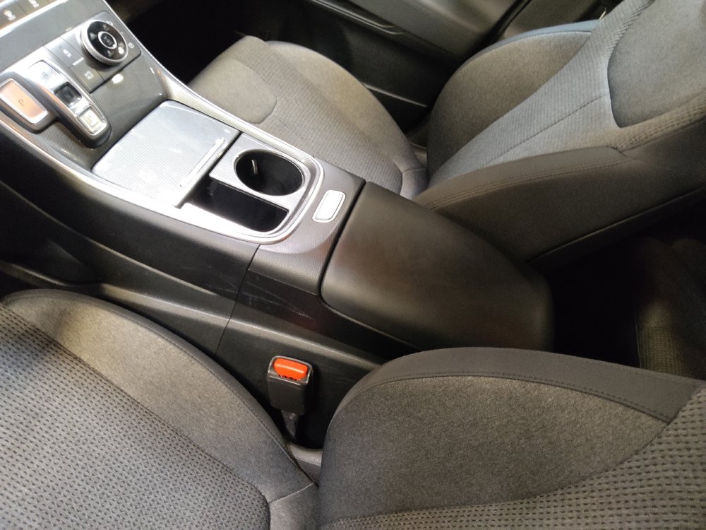 Used 2021 Hyundai Santa Fe SE AWD/4WD image 26