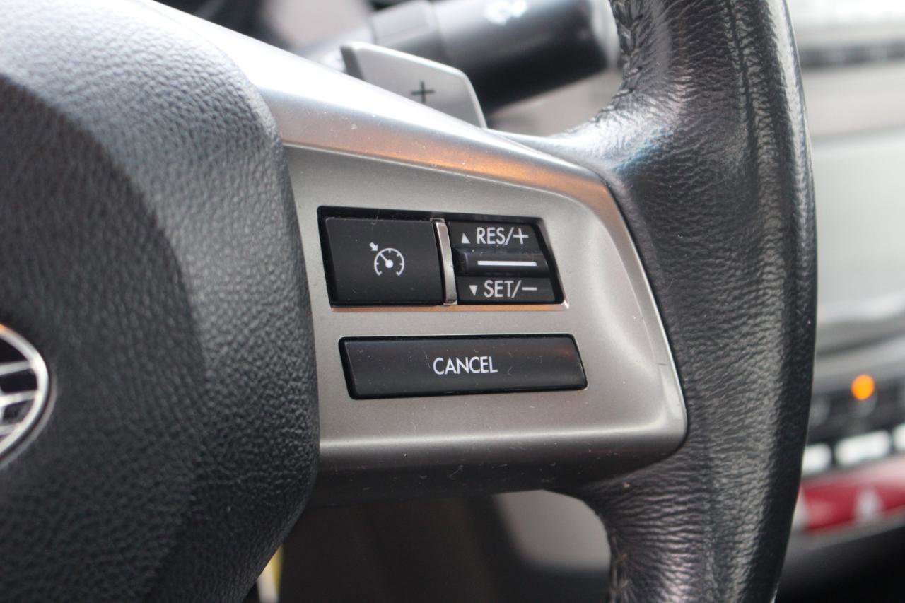 Used 2013 Subaru Legacy 2.5i Premium image 21