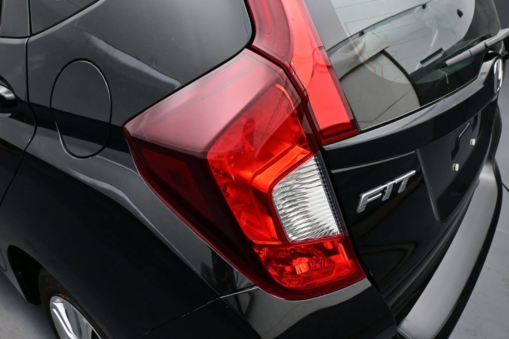 Used 2019 Honda Fit LX image 24