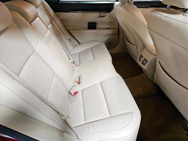 Used 2013 Lexus ES 350 w/ Luxury Pkg image 19