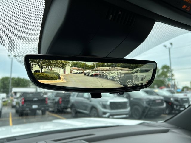 New 2026 GMC Yukon AT4 w/ AT4 Premium Plus Package AWD/4WD image 59