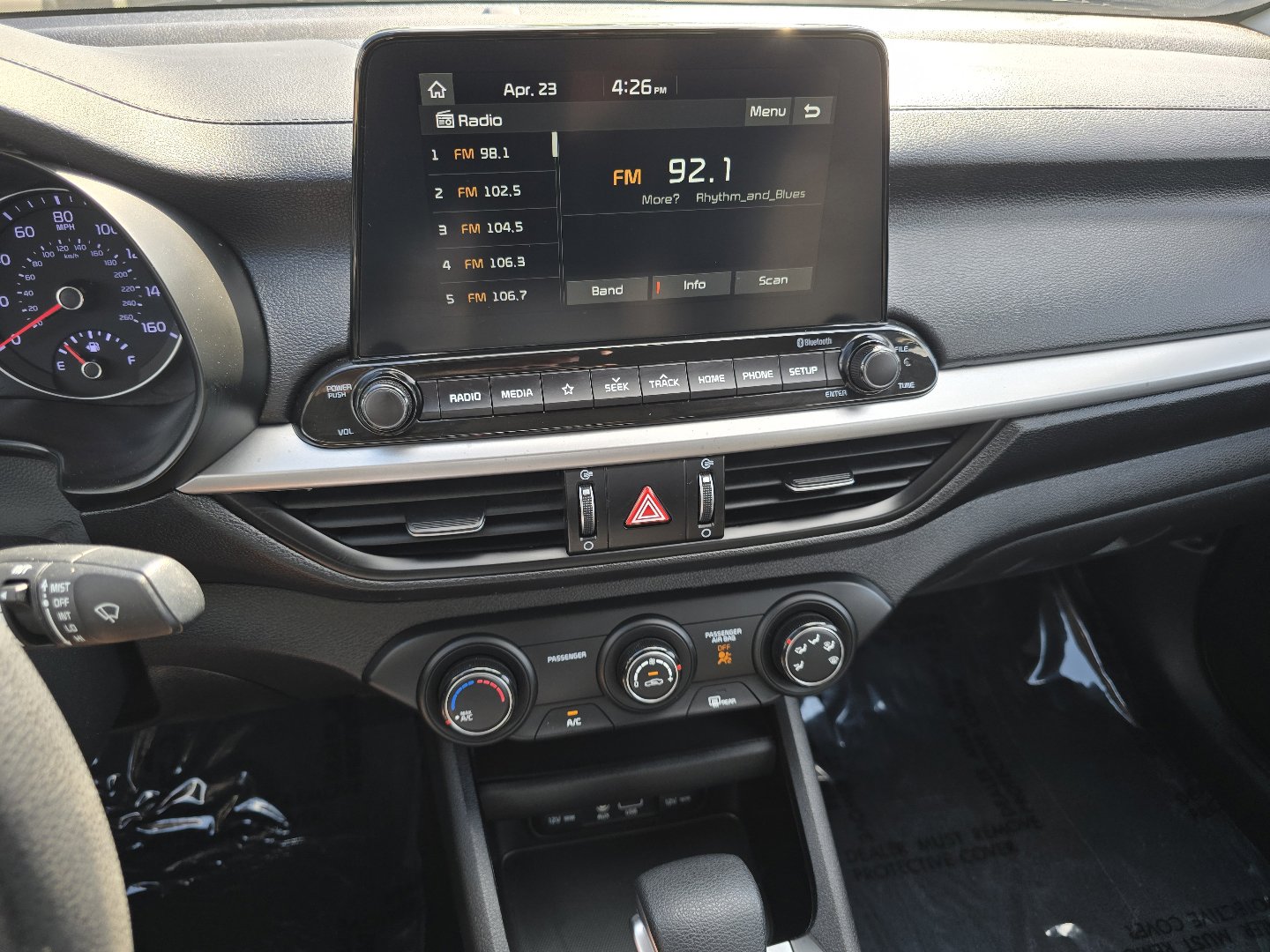 Used 2020 Kia Forte LXS FWD image 32