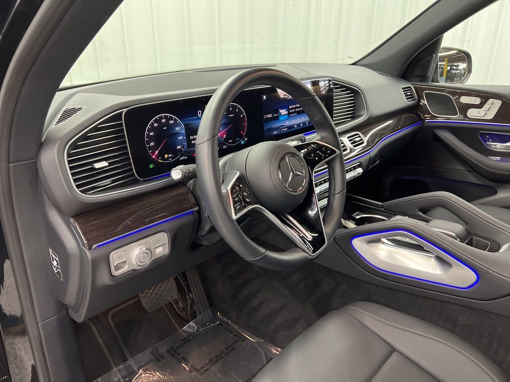 Used 2025 Mercedes-Benz GLE 350 4MATIC image 16