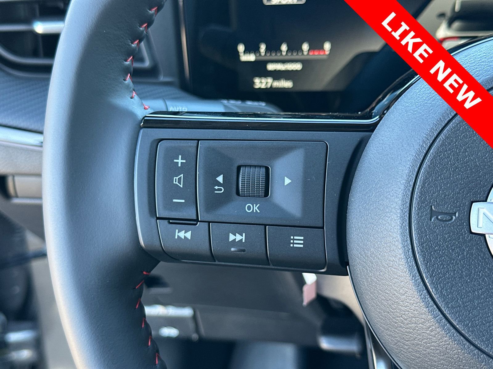 Certified 2025 Nissan Kicks SR image 25