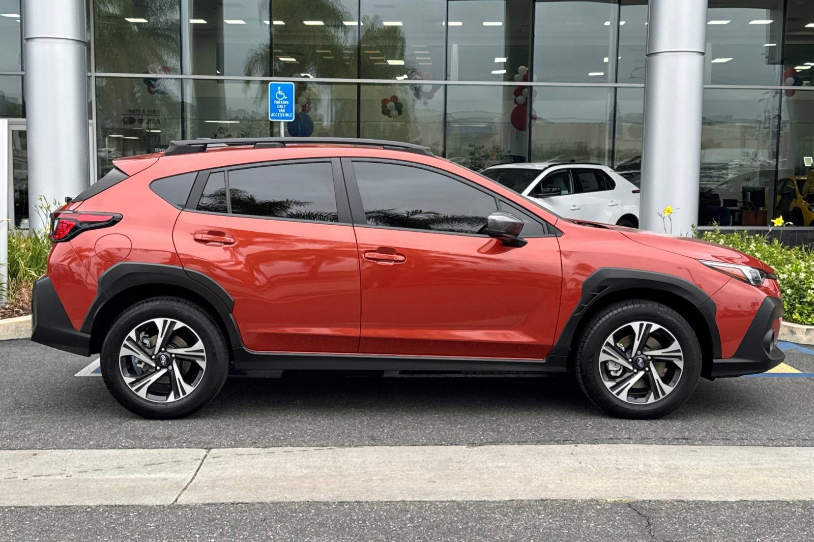 Certified 2025 Subaru Crosstrek 2.0i Premium AWD/4WD image 3
