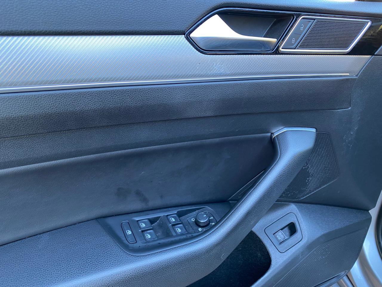 Used 2019 Volkswagen Arteon SEL image 24