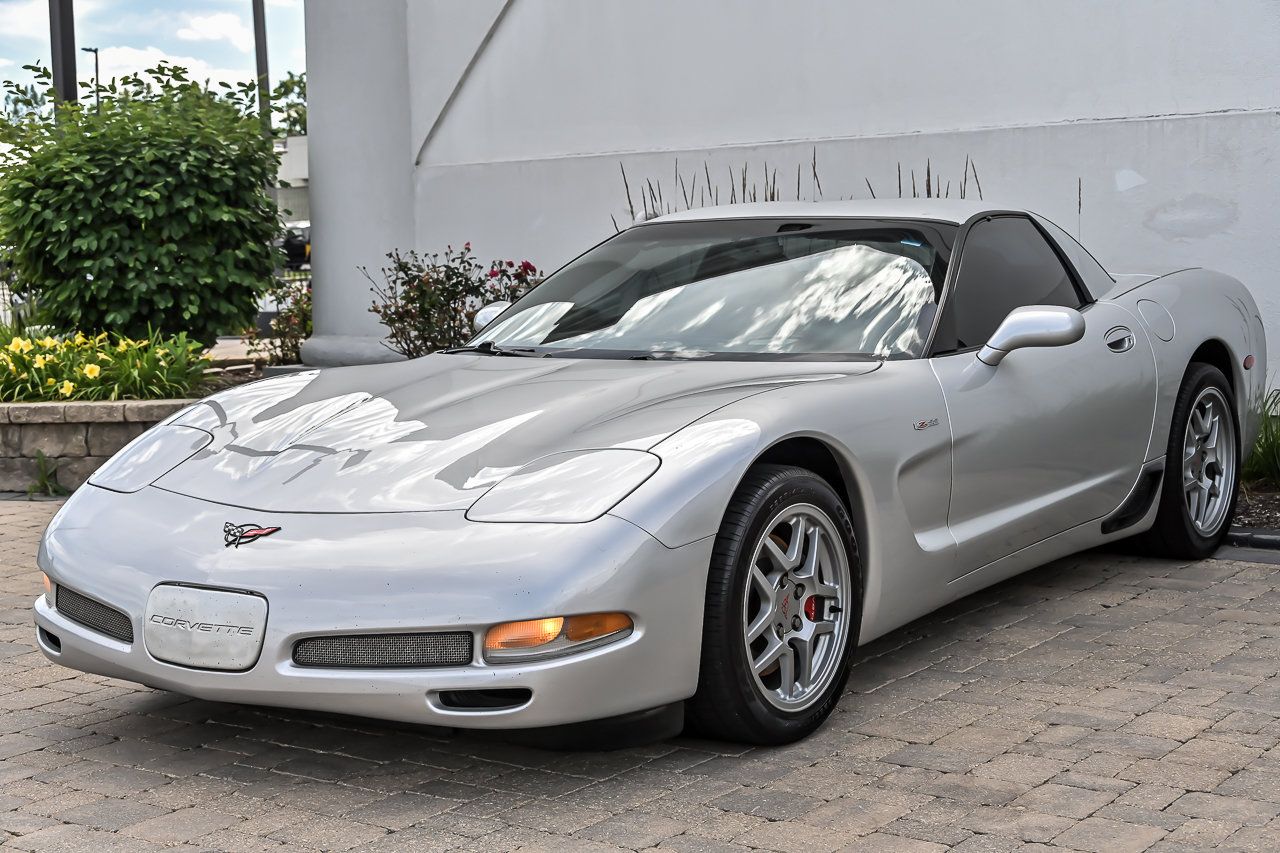 Used 2002 Chevrolet Corvette Z06 w/ Memory Pkg RWD image 5