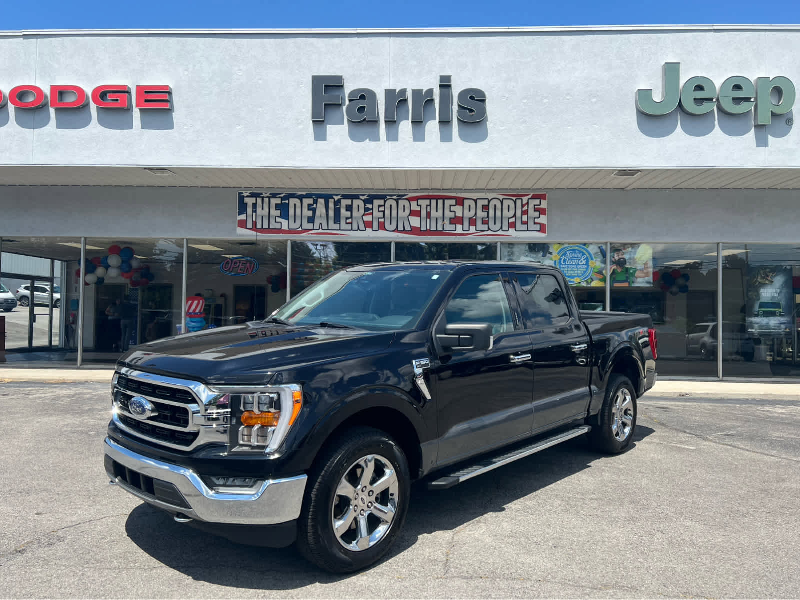 Used 2021 Ford F150 XLT w/ Equipment Group 302A High image 1