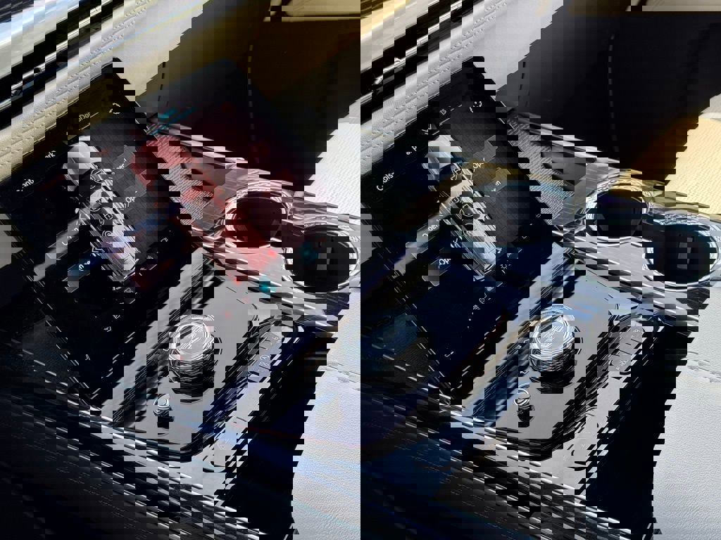 New 2026 Cadillac Escalade ESV Sport w/ Touring Package image 33