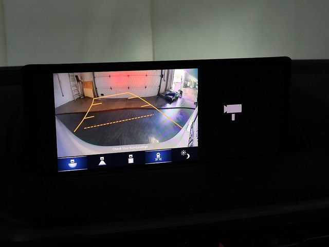 Certified 2023 Acura MDX SH-AWD w/ Technology Package image 20