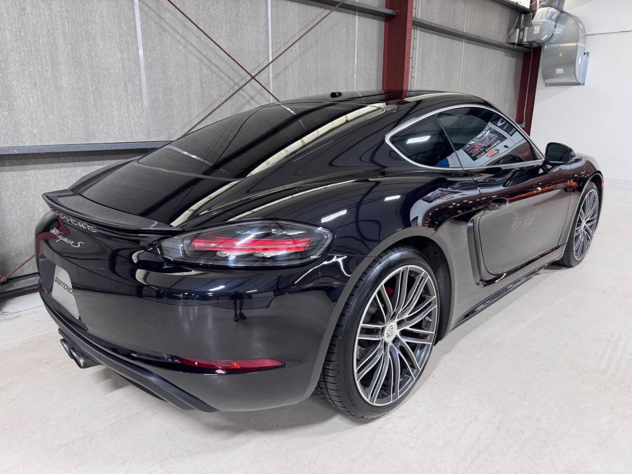 Used 2018 Porsche 718 Cayman S RWD image 27