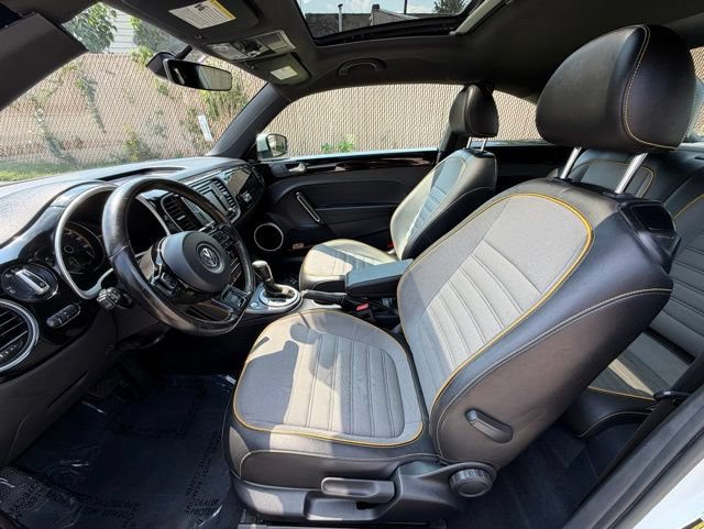 Used 2017 Volkswagen Beetle 1.8T Dune FWD image 13