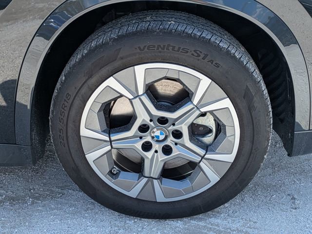 Used 2026 BMW X1 xDrive28i image 9