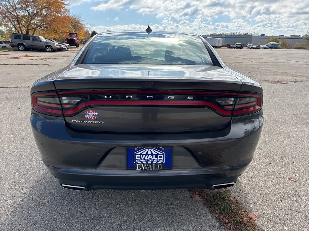 Used 2023 Dodge Charger SXT image 15