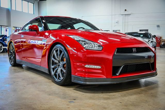 Used 2014 Nissan GT-R Premium