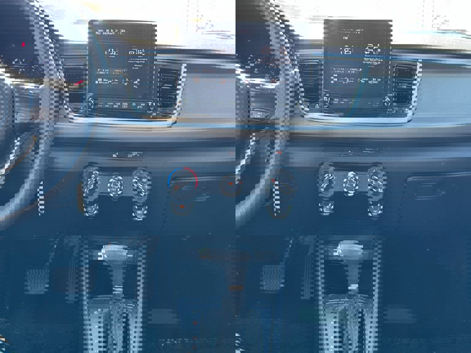 Used 2023 Kia Rio LX image 15