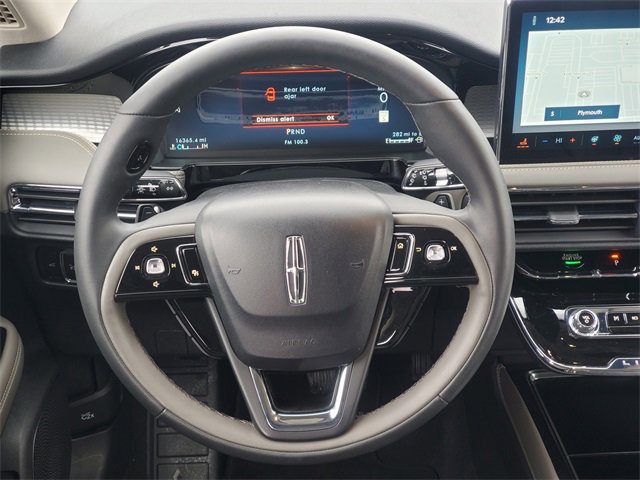 Certified 2023 Lincoln Corsair AWD w/ Equipment Group 101A image 28