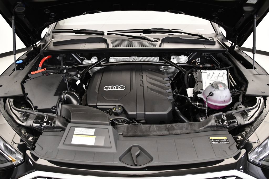 Used 2025 Audi Q5 2.0T Premium image 11