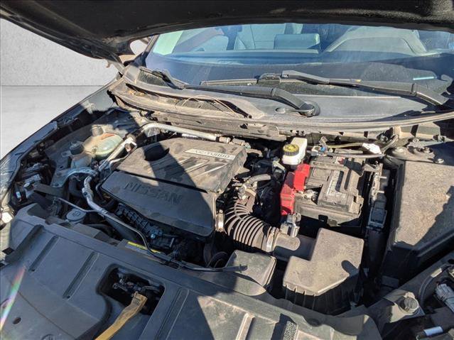 Used 2023 Nissan Rogue S image 23