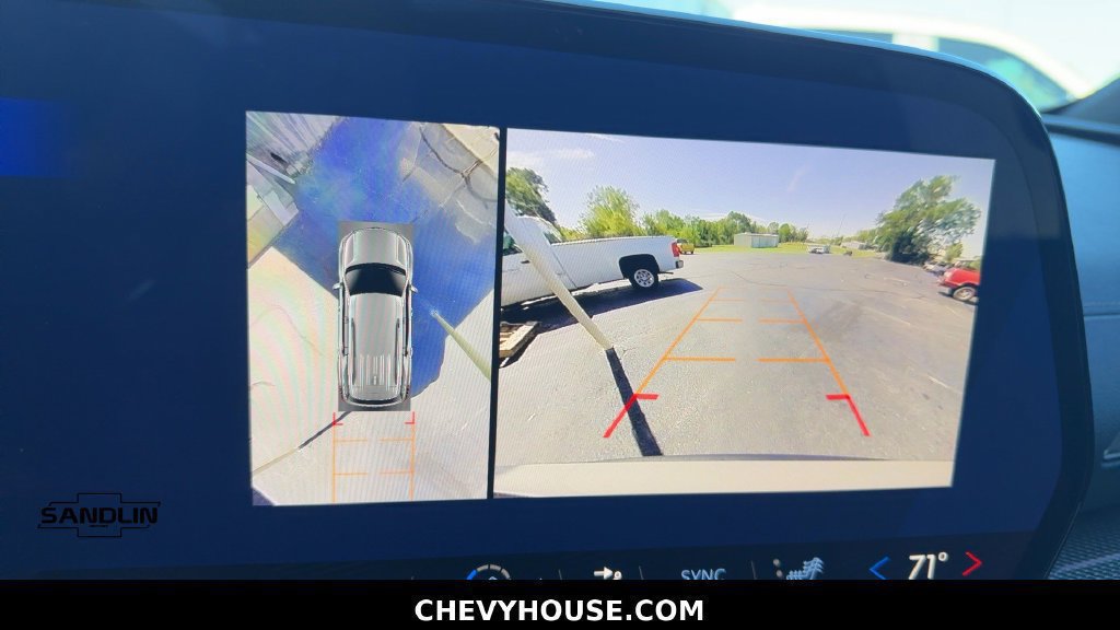New 2027 Chevrolet Traverse Z71 w/ Enhanced Driving Package AWD/4WD image 86
