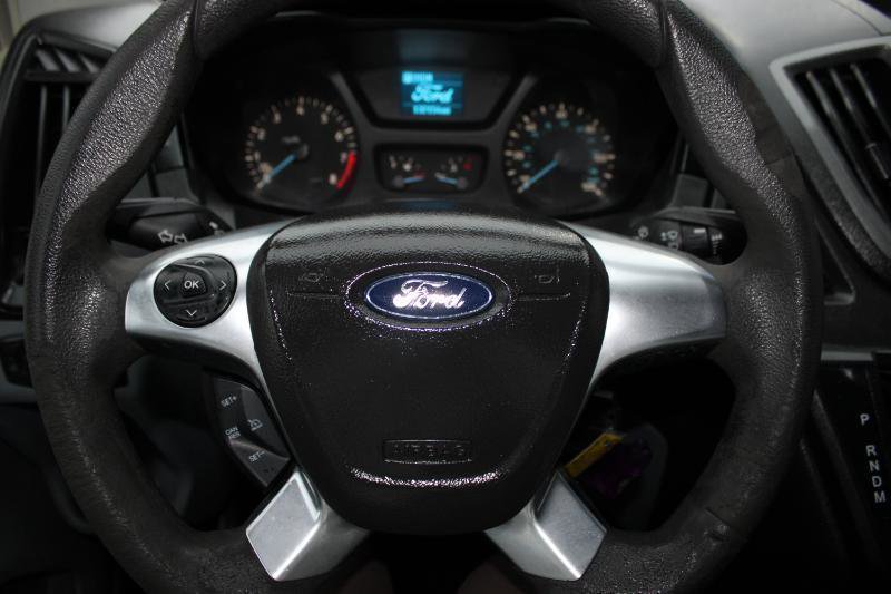 Used 2018 Ford Transit 250 148 Low Roof RWD image 9