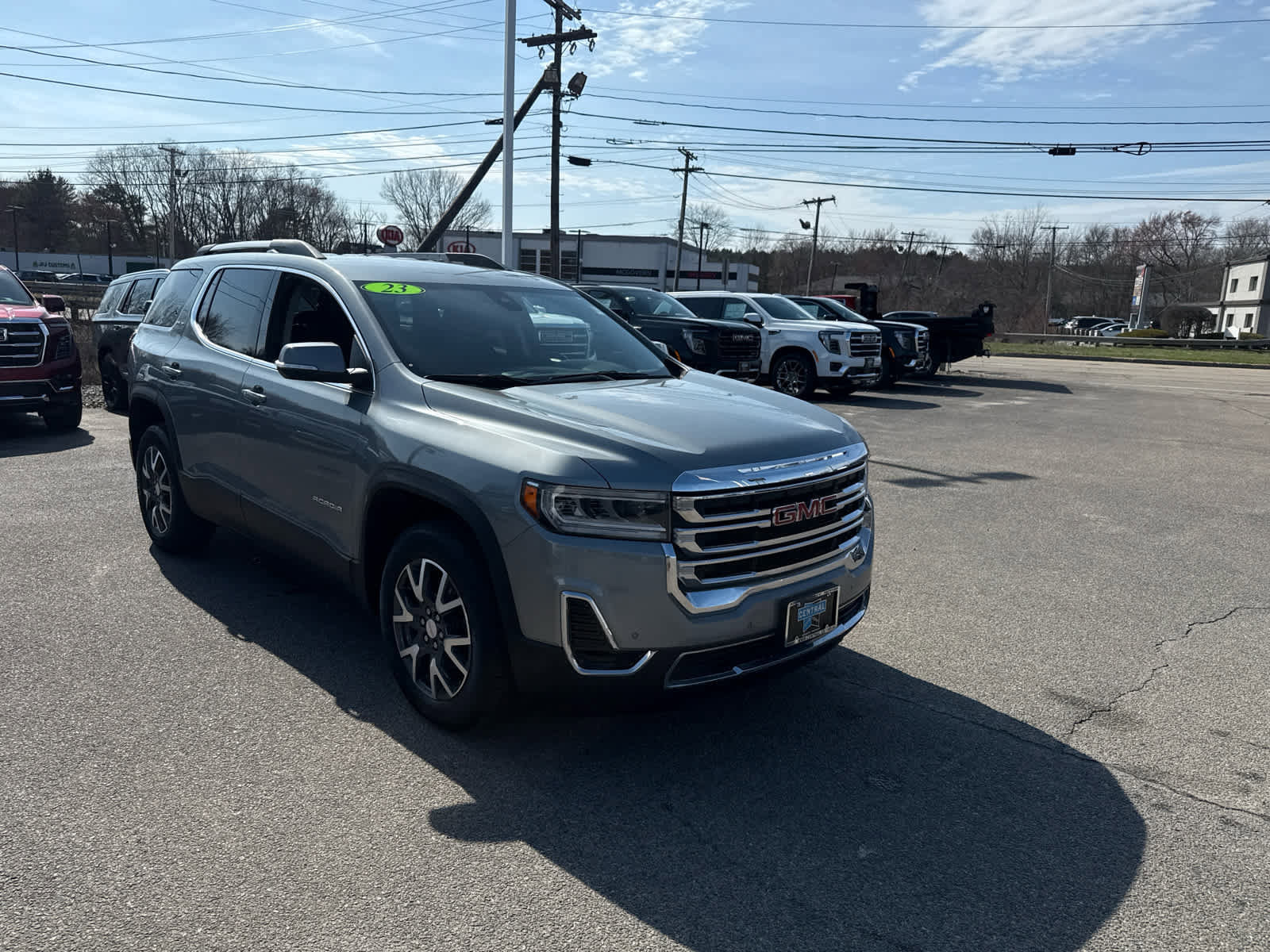 Used 2023 GMC Acadia SLE w/ Driver Convenience Package AWD/4WD image 7