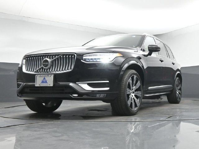 Used 2023 Volvo XC90 B6 Ultimate w/ Protection Package Premier AWD/4WD image 39