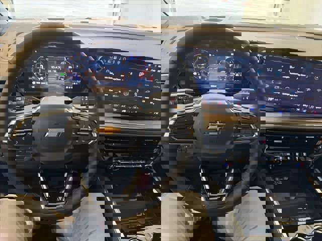 New 2026 Chevrolet Suburban Premier image 16