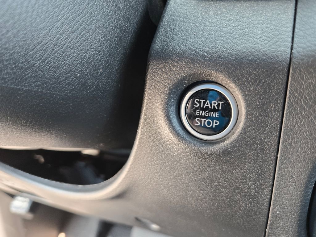 Used 2023 Nissan Frontier SV w/ SV Convenience Package image 30