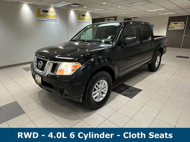 Used 2014 Nissan Frontier SV image 2