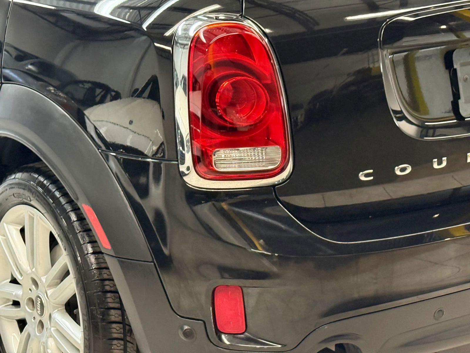 Used 2018 MINI Cooper Countryman S FWD image 12