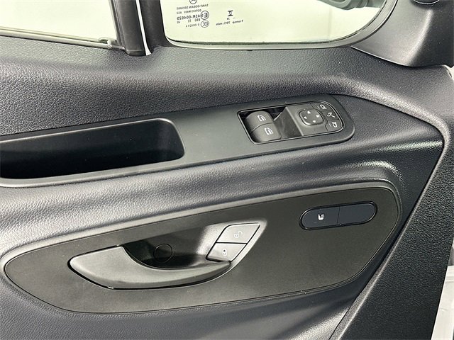 Used 2025 Mercedes-Benz Sprinter 2500 image 21
