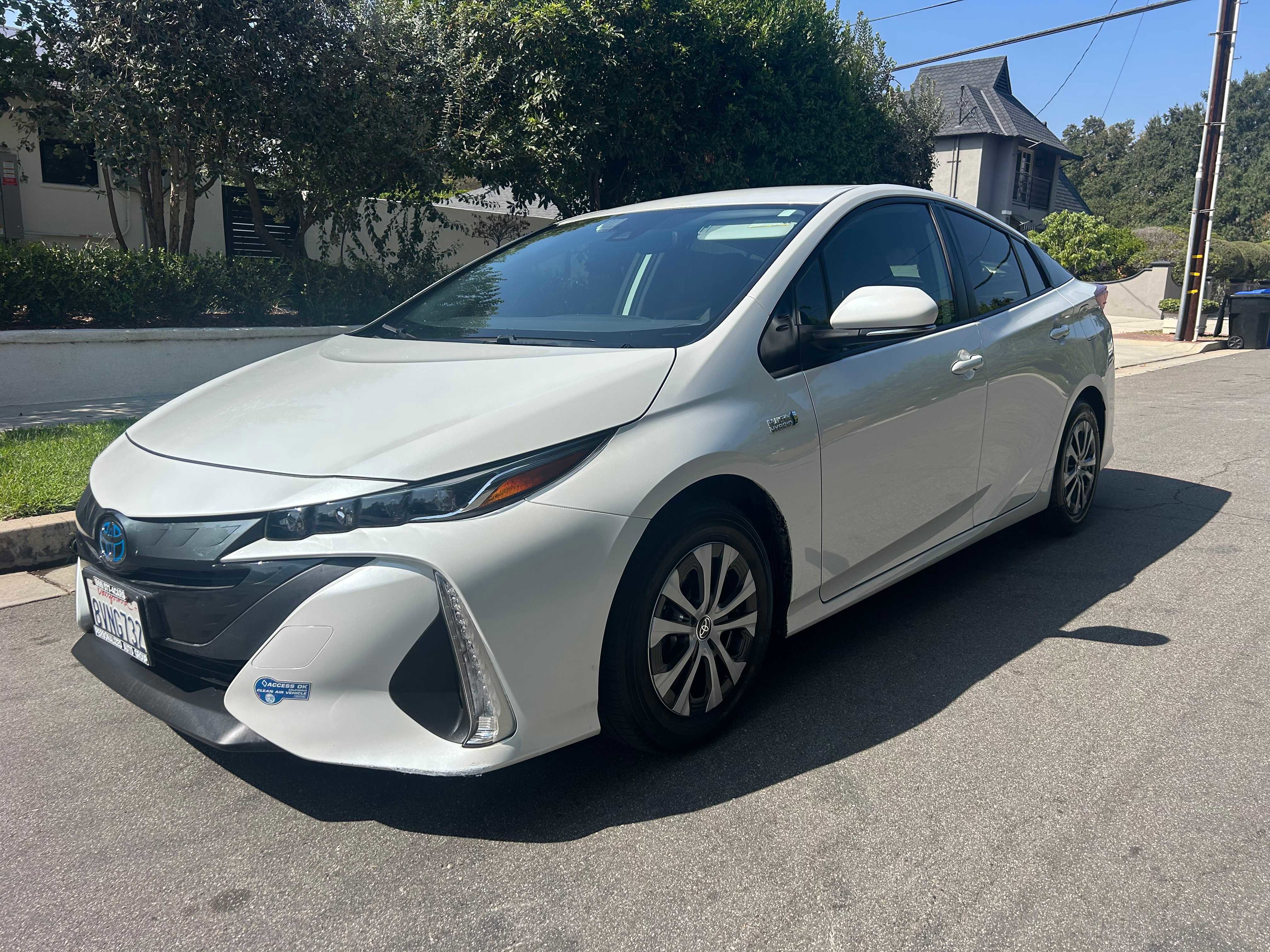 Used 2021 Toyota Prius Prime XLE