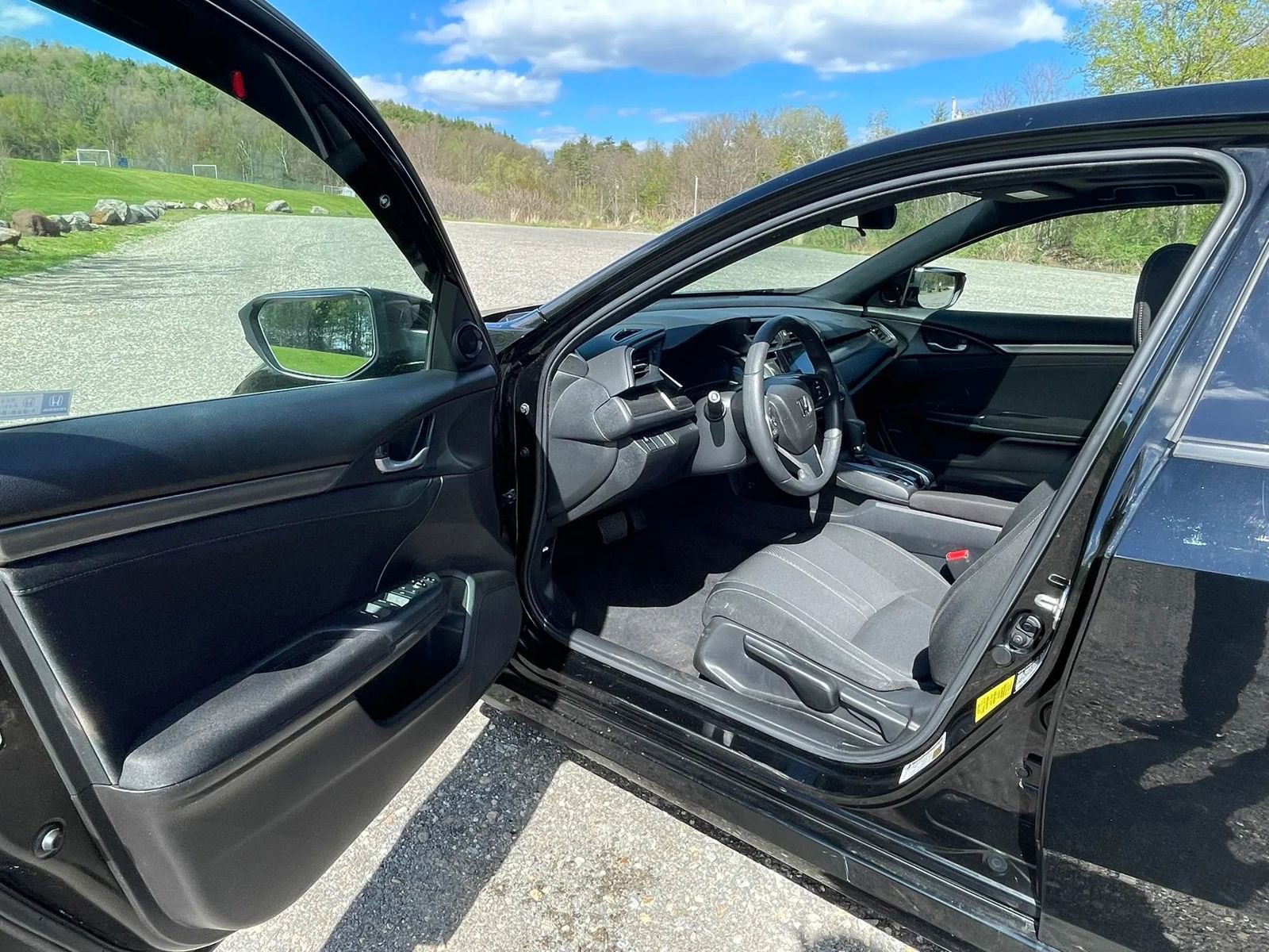 Used 2018 Honda Civic EX image 8