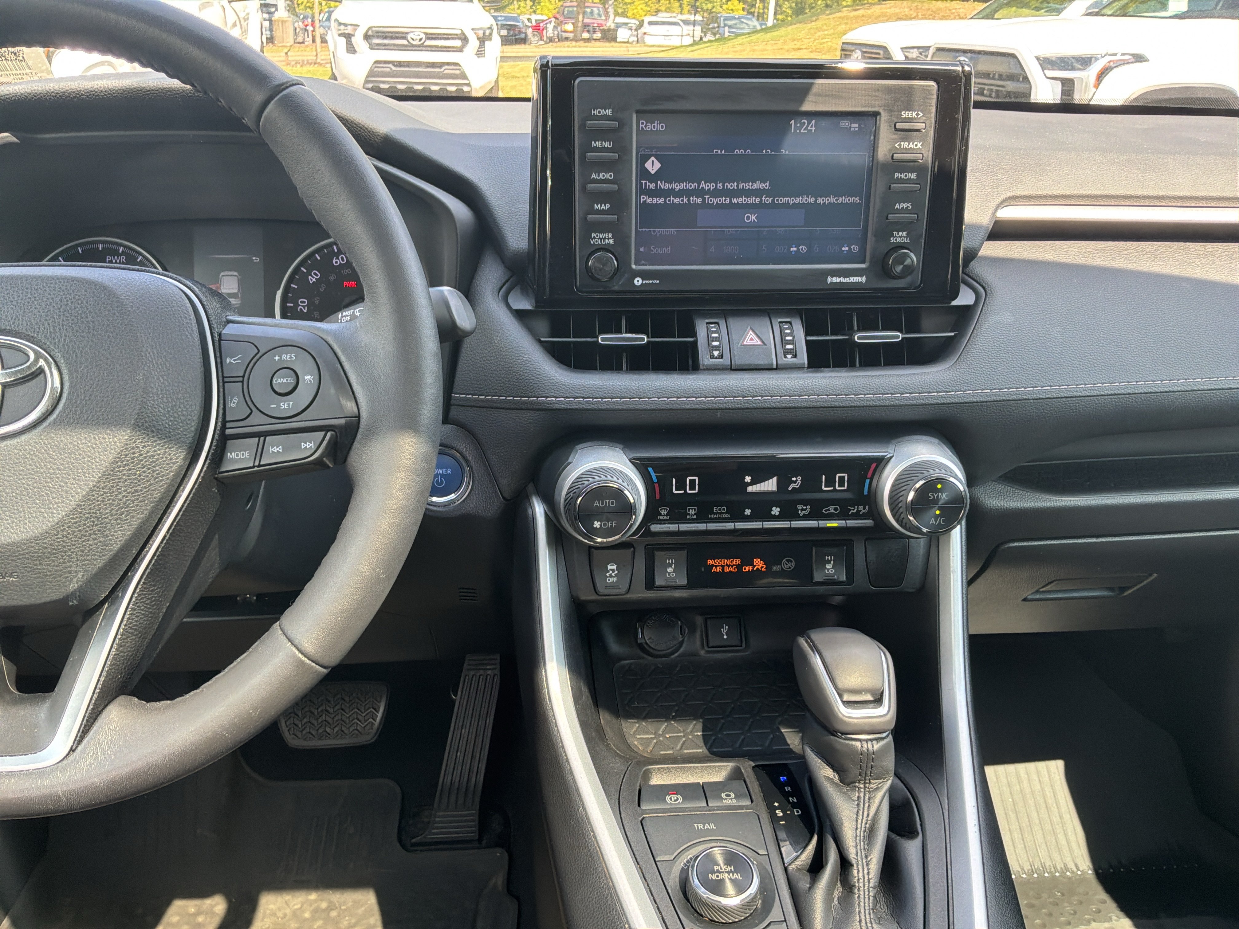 Used 2021 Toyota RAV4 XLE Premium AWD/4WD image 30